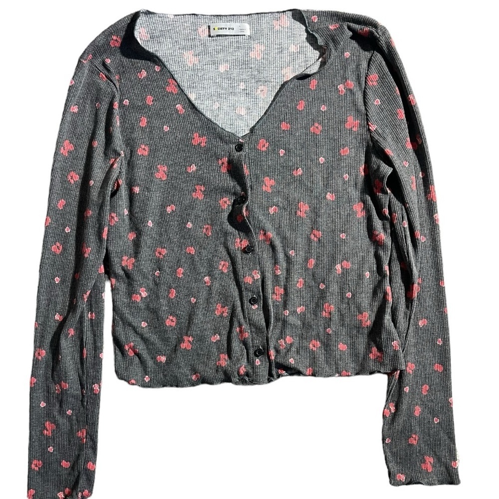 363-Grey and pink floral long sleeve top #floral #longsleeve #society212
Large